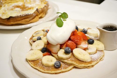 オリジナルパンケーキハウスなんばパークス店でダッチベイビーやハンバーガーなどアメリカンメニューが楽しめます!