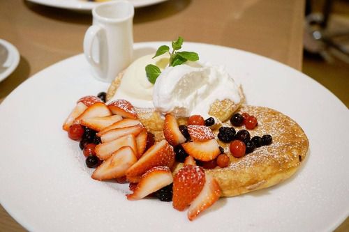 【福岡】天神VIOROの人気ブックカフェで苺パンケーキ♪@ビブリオテーク
