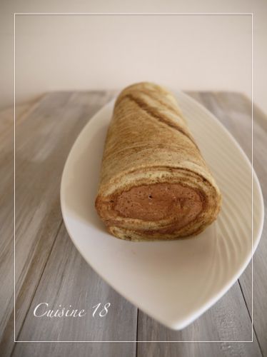 カフェショコラのロールケーキ