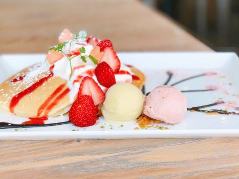 SESTO SENSO H セストセンソアッカ 【渋谷ヒカリエ】 期間限定!桜と苺のパンケーキ