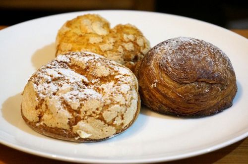 ホワイティ梅田にシュークリーム専門店「シュクリムシュクリ」がオープン!シュークロワッサンがイチオシです!
