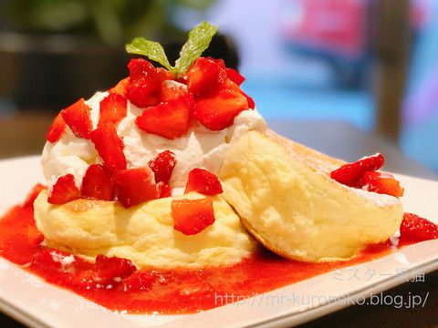 Cafe du Paris カフェ ドゥ パリ 【日吉】 4/5新オープン! ストロベリーパンケーキ
