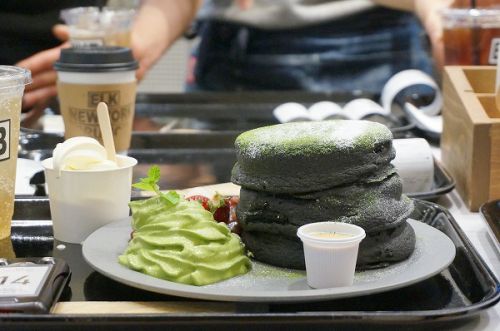西宮ガーデンズのフードコート「ガーデンズキッチン」がリニューアル!食事もスイーツも充実したラインナップです!