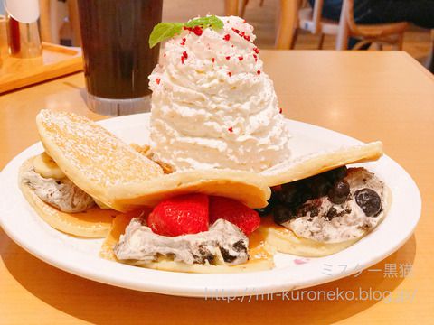 Eggs’n Things エッグスンシングス 【さいたま新都心】 さいたま新都心店2周年Anniversary Eluaパンケーキ