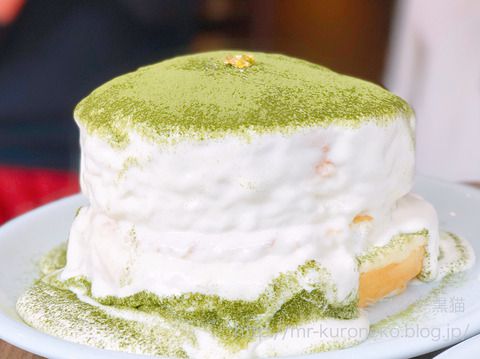 下町の時計台 道頓堀店 【なんば】 下町の宇治抹茶パンケーキ / バターミルクパンケーキ