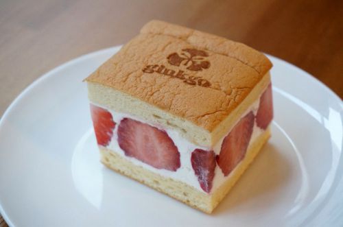 大阪市西区新町にスイーツ新店「パティスリージャンゴ」がオープン!チーズケーキやティラミスが人気です!