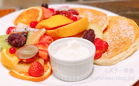 J.S.PANCAKE CAFE ジェイエスパンケーキカフェ 【中野】 6月限定!18種類のフルーツパンケーキ / 27種類のサラダパンケーキ