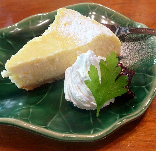 空城さくら亭 山奥の古民家カフェで手作りケーキと地下水コーヒー!予約制の会席コースもあるよ!(山県郡北広島町)