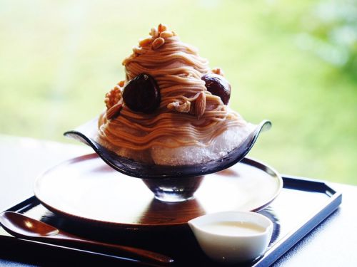 菊乃井が手掛ける茶房「無碍山房サロンドムゲ」でモンブランかき氷を堪能!