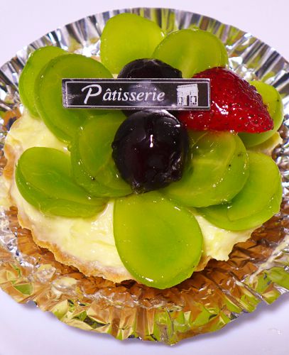 パティシエール フルーツたっぷりタルトが人気の老舗ケーキ屋さん(広島市安佐北区落合、玖村駅)
