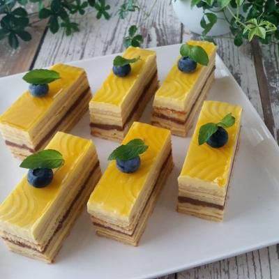 パッションフルーツのケーキ