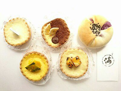 VEGETBLE DAYS(野菜の日)・VEGITART(ベジタルト)@紫いもあんぱん(さつまいも粒入り)&濃厚チーズタルト@MISTER 831(ミスターヤサイ)&小麦と酵母 満