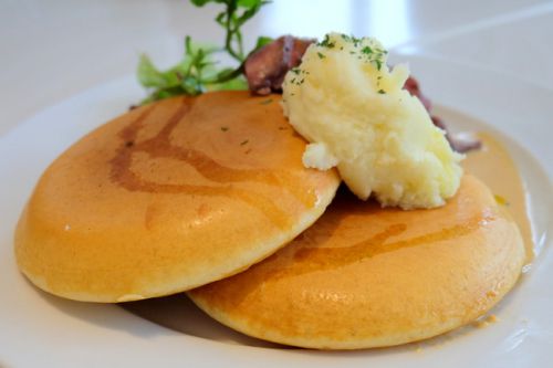 【新宿 小田急百貨店】CAFE NATURE カフェナチュレ ローストビーフとマッシュポテトのパンケーキ