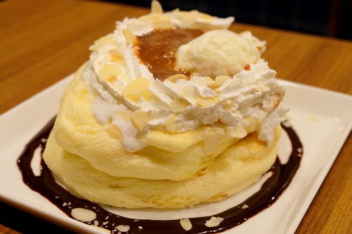 【亀有】LE TEMPS CALME ルタンカルム プラリネソルトパンケーキ