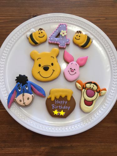 プーさんクッキーでお誕生日