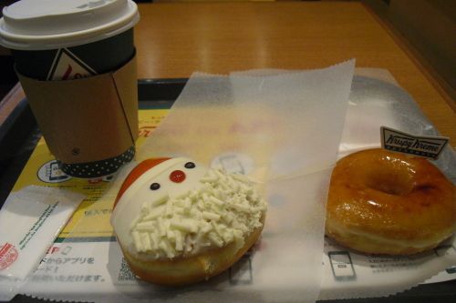 Krispy Kreme Doughnuts(クリスピー・クリーム・ドーナツ) 『ブリュレグレーズドアップル』