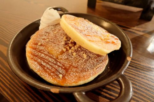 【台湾】溫古咖啡 Wengu café アップルパンケーキ