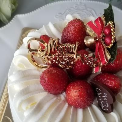 苺のケーキとX'mas box