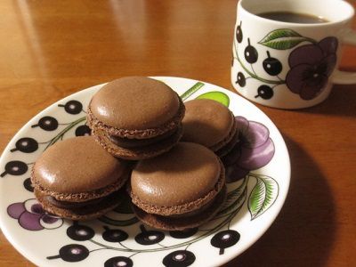 大人のチョコレートシュトレンとラムレーズン入り大人のチョコマカロン♪