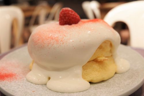 【自由が丘 】 FLIPPER'S フリッパーズ 自由ヶ丘店 奇跡のパンケーキスノーストロベリー