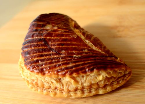 【ブロンディール】タルトタタンとはまた違ったリンゴの良さ♪ショーソンポンム