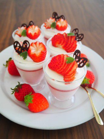 いちごとヨーグルトのムース♪