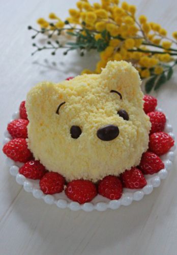 ミモザのケーキでプーさん♪