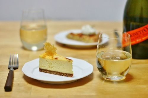 チーズケーキとミオネット