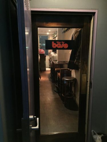 base(ベース)@京橋。〆はプリンとデザートワインで