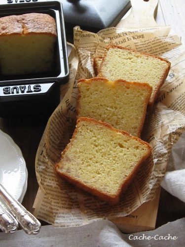 ストウブで♪ りんごのパウンドケーキ & 庭のベリー