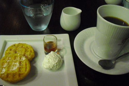 オスロコーヒー 『北欧ワッフル』