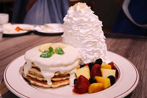 Eggs ’n Things エッグスンシングス【7/2発売!】レアチーズパンケーキ