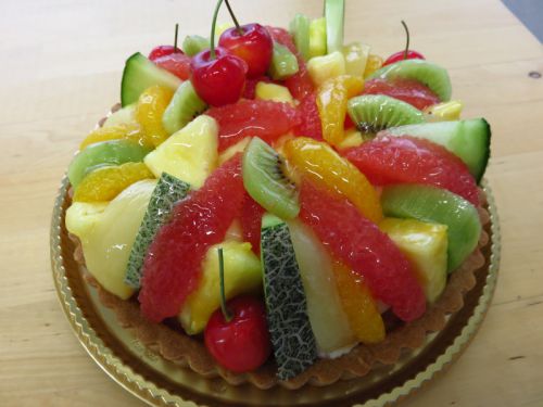 フルーツタルトのお誕生日ケーキ
