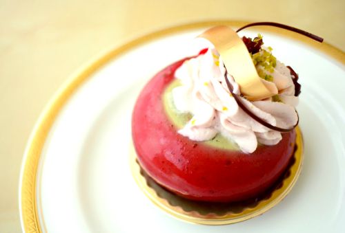 【ロタンティック】とろ〜り滑らかピスタチオのケーキ♪シシリー