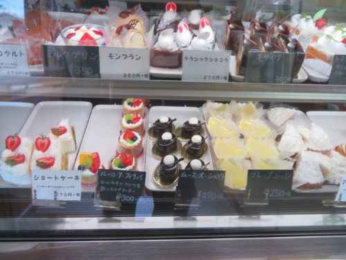 「ガトースワン」 ケーキバイキング