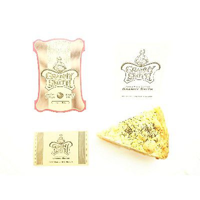 SHIBUYA HIKARIE「渋谷みやげ市」限定・アールグレイとフロマージュブランのアップルパイ&ココナッツパイン アップルパイ@GRANNY SMITH(グラニースミス)