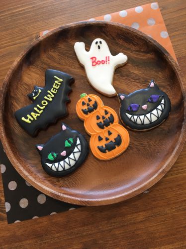 ハロウィンのアイシングクッキーできました!
