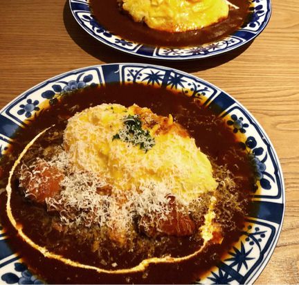 とり田のオムライスと、千疋屋のモンブラン