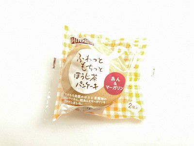 HOJICHA SWEET(愛♥ほうじ茶)・
ほうじ茶パンケーキ(あん&マーガリンサンド)@伊藤製パン