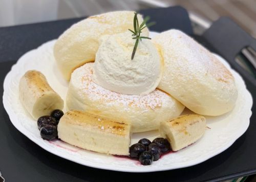 【韓国 ソウル】 ZENZEN ソウル大入口店 ハニークリームパンケーキ
