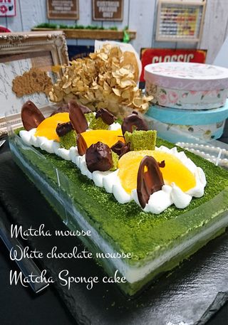 誕生日ケーキ