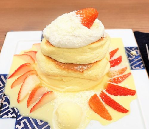【浅草・田原町】紅鶴- flamingocafe - 季節限定 苺とホワイトチョコレート
