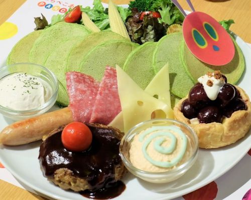 【渋谷】J.S. PANCAKE CAFE ジェイエスパンケーキカフェ渋谷店 はらぺこあおむしパンケーキ