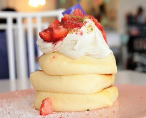 【兵庫 姫路】cafe Rei カフェレイ フレジェパンケーキ
