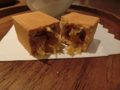 2018/12/23(日) 微熱山丘deパイナップルケーキ 台北