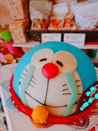 『いろいろなお誕生日ケーキ』