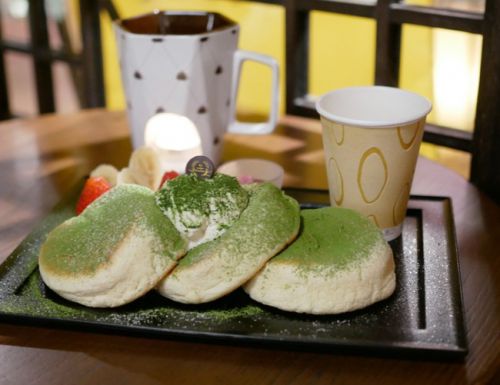【シンガポール】Riz Labo Kitchen Singapore リズラボキッチン シンガポール 抹茶さくらお花見パンケーキ