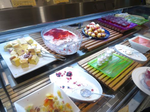 「シェフズグッディーズ サンシャイン池袋店」 デザートドリンク食べ飲み放題