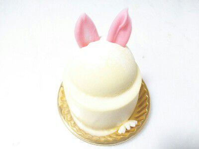 CHEESE WEEK 2018(チーズ好きのための)×HAPPY EASTER 2019 春うさぎのレアチーズ&さくらのモンブラン@ANTENOR