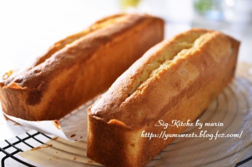 さりげなく桜パウンドケーキ、そして、庭のイチゴ